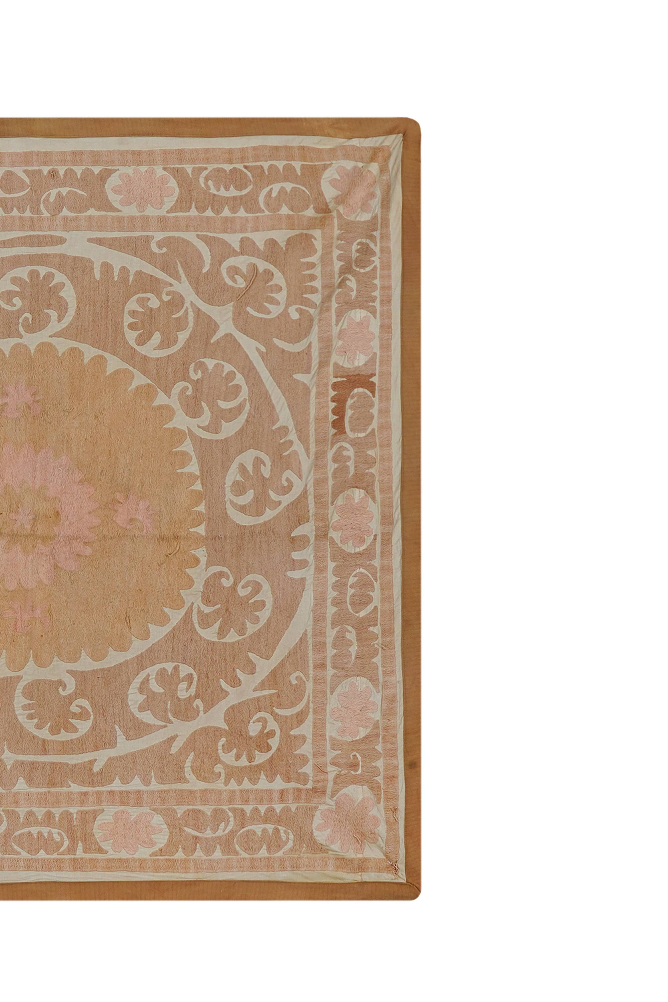 Vintage Turkish hand-knotted rug 134x140 cm