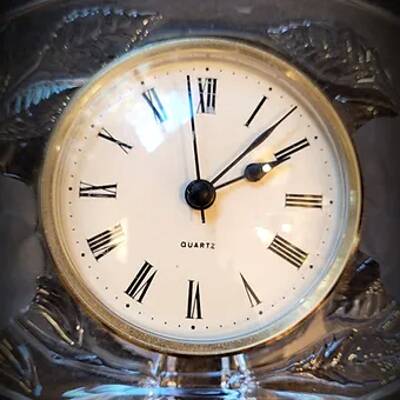 Vintage quartz crystal alarm clock