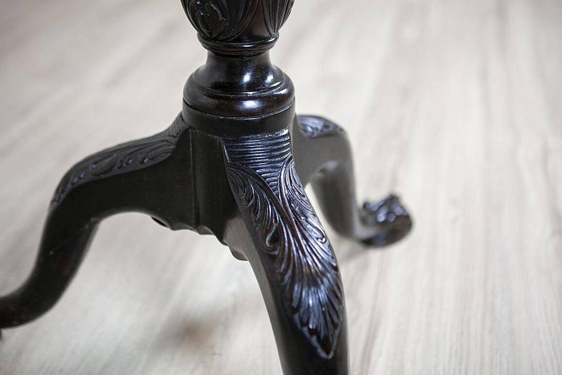 English Walnut Side Table with Tilted Top, 1890s