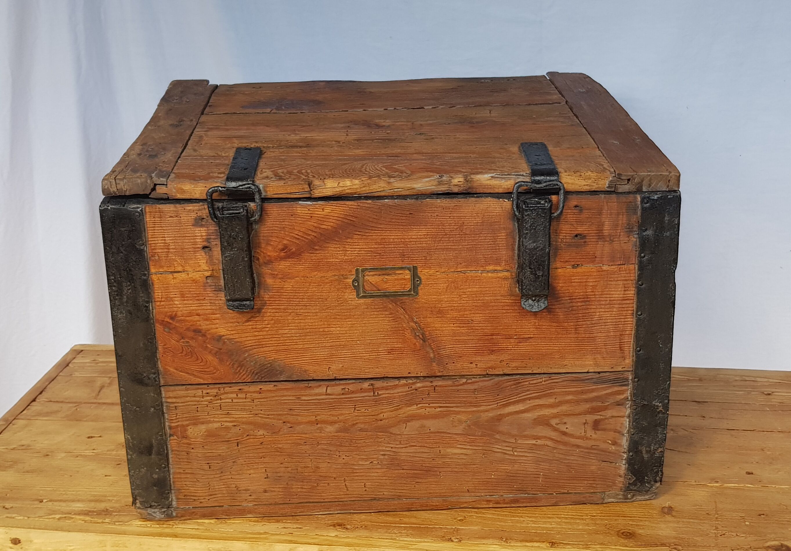 Wooden trunk