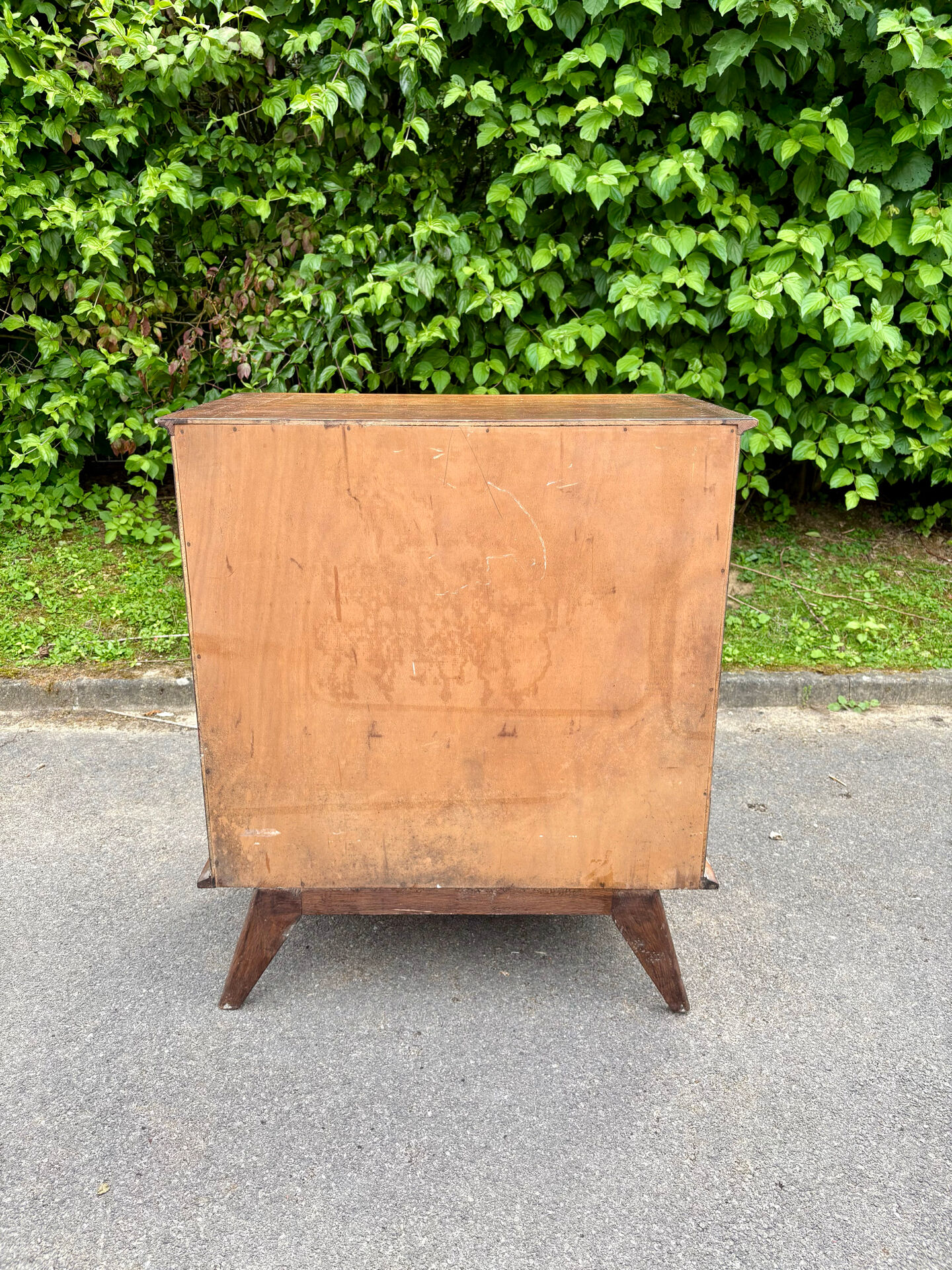 Commode vintage années 50/60 – 4 tiroirs – pieds compas