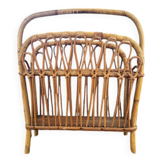 Rattan magazine rack