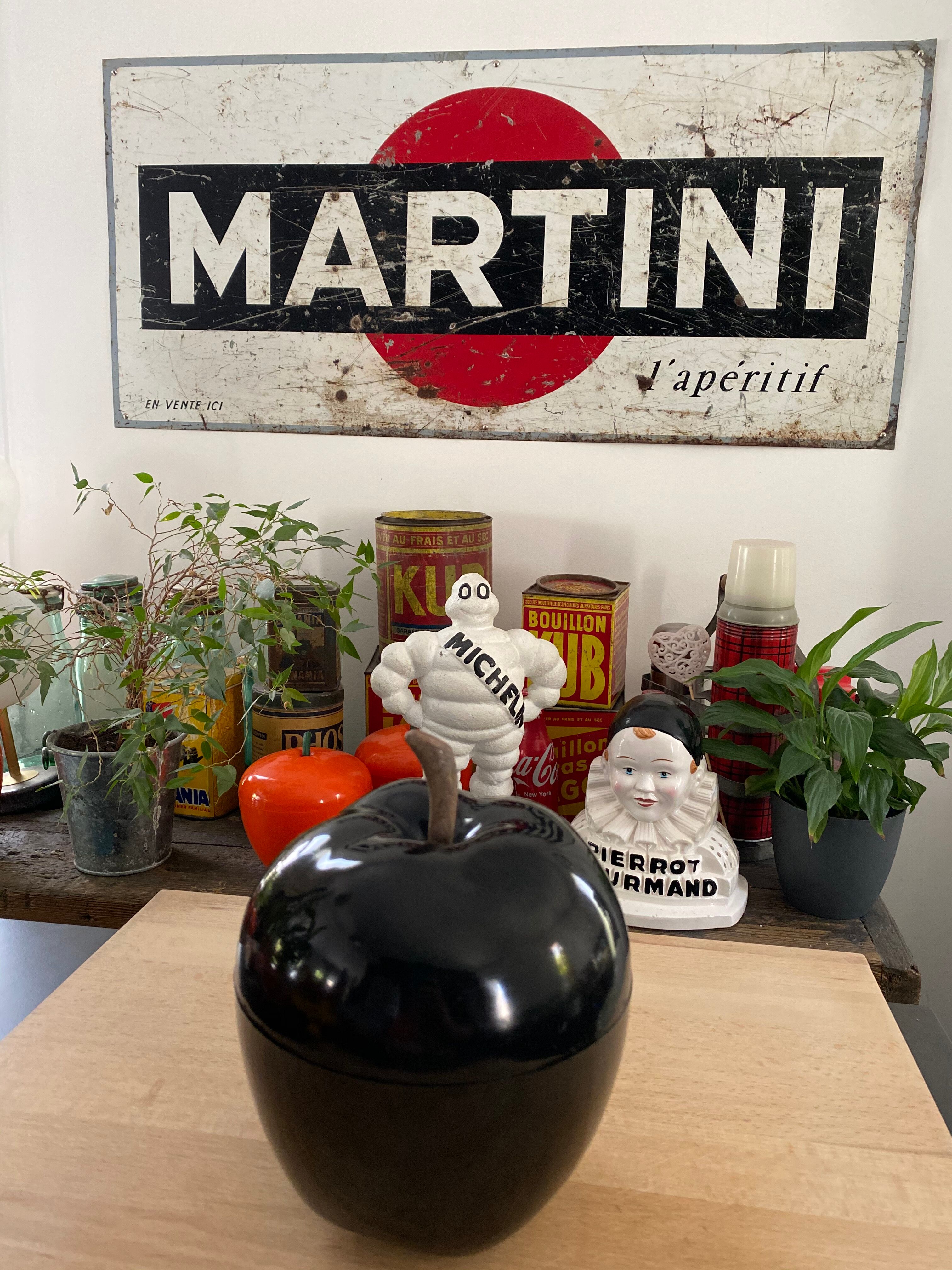 Vintage black apple ice bucket