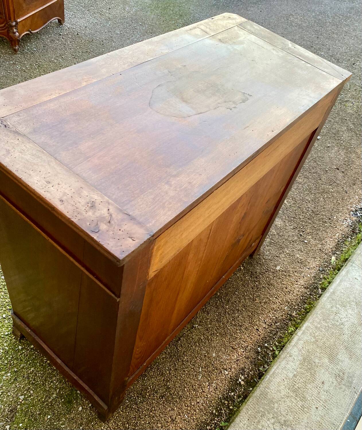Empire style chest of drawers with 4 drawers