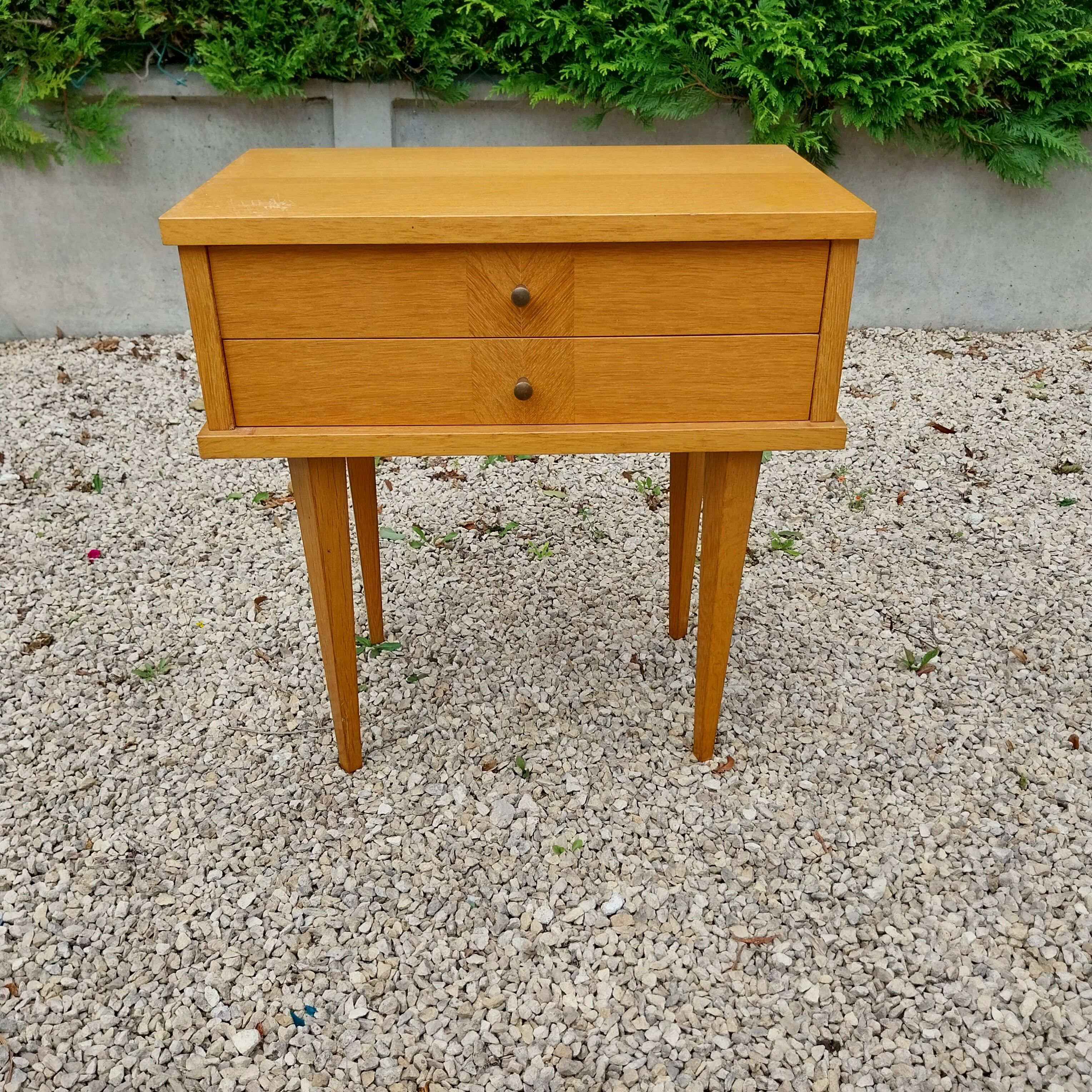 Vintage bedside table 2 drawers