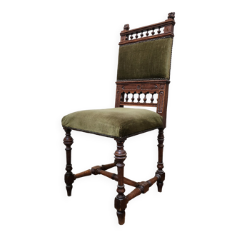 Neo Gothic chair