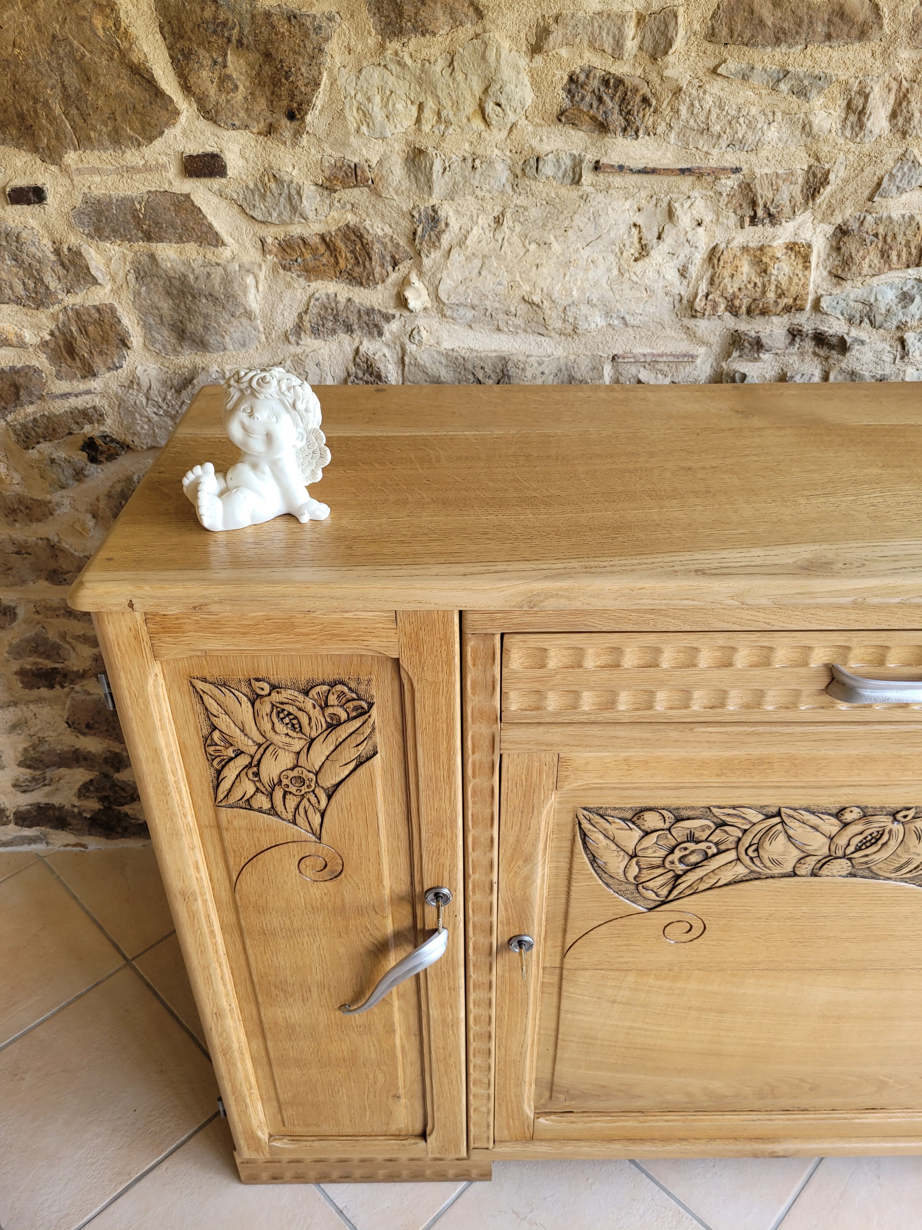 Buffet parisien art déco