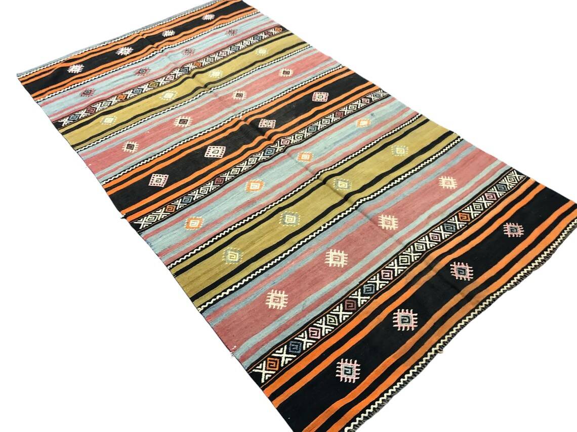 Oushak Vintage Wool Kilim Runner