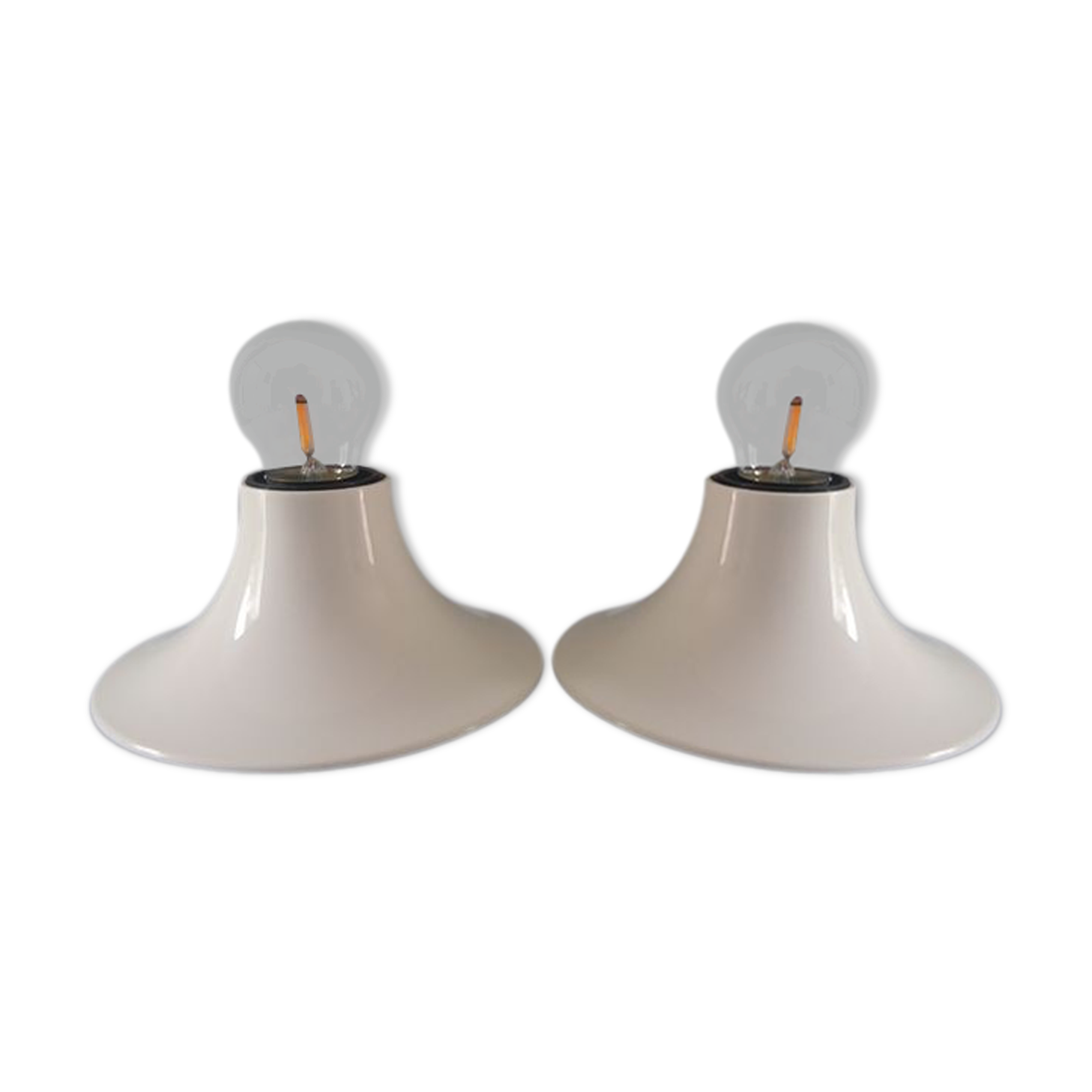 Pair of wall lights "Teti" by Vico Magistretti for Artemide