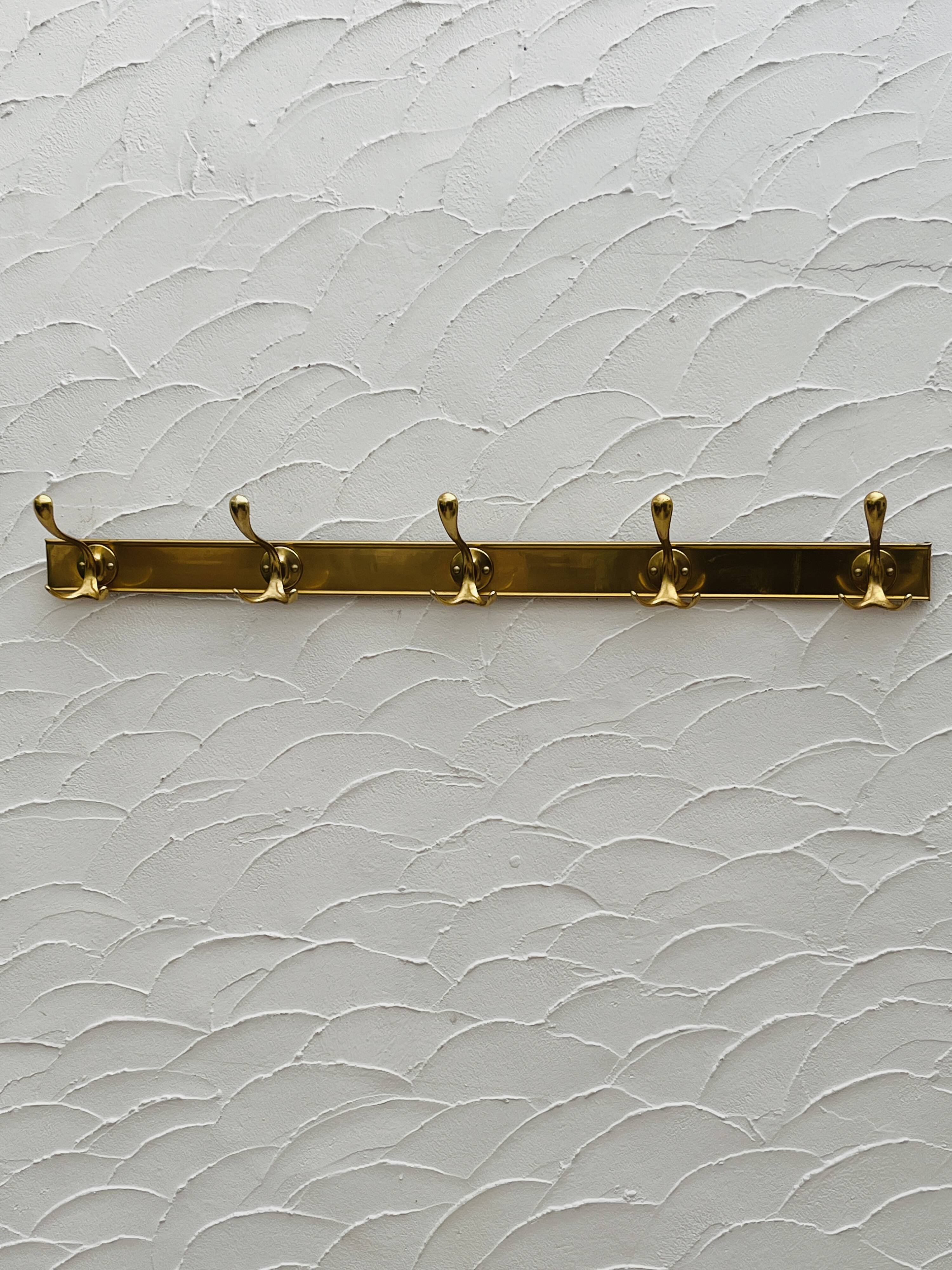 Porte-manteau en aluminium anodisé