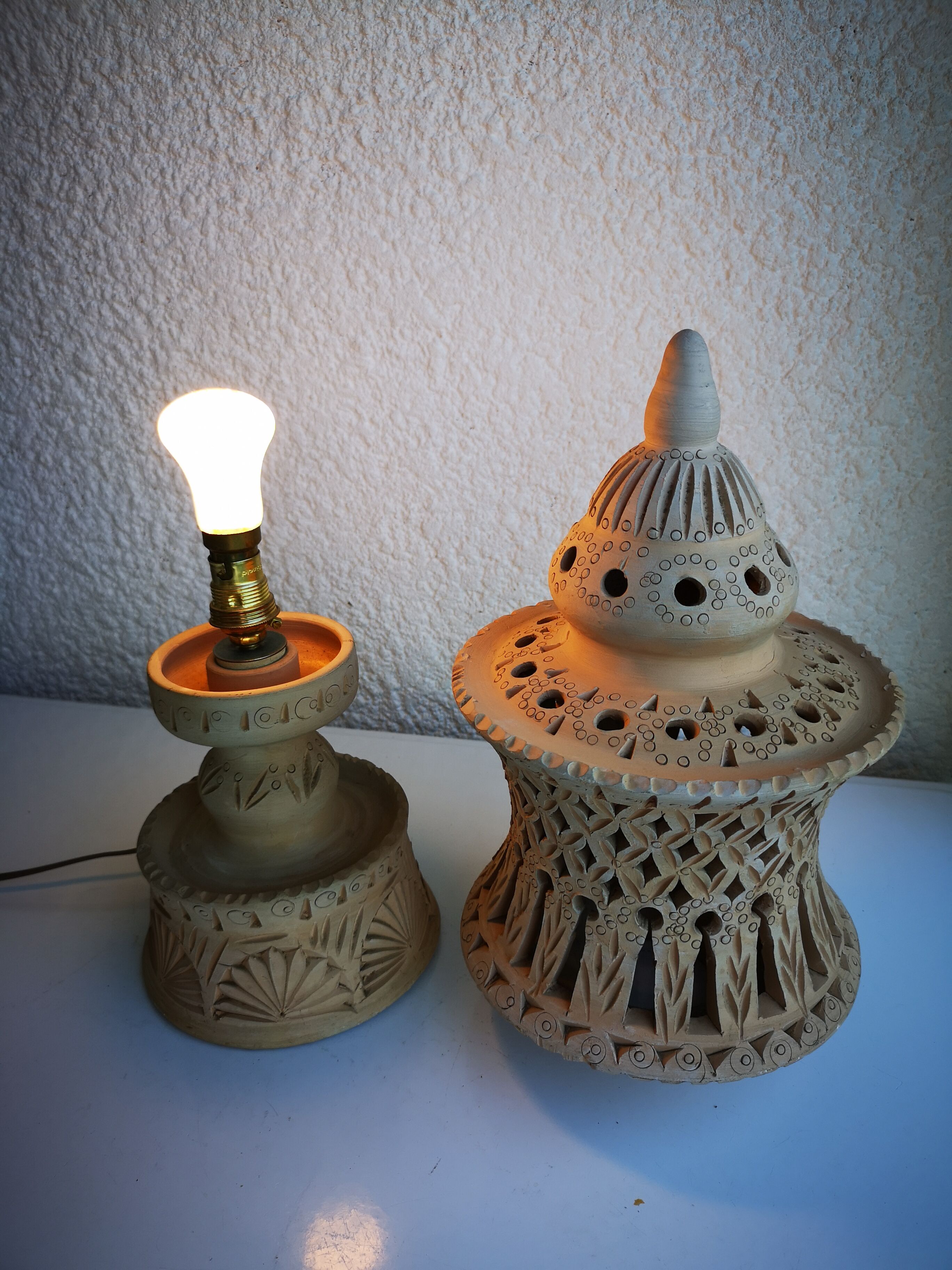 Terracotta photophore lamp