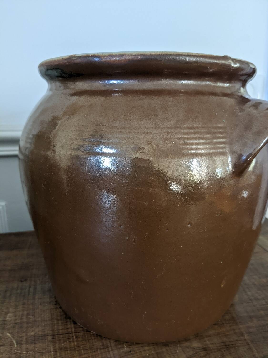 Glazed stoneware confit pot