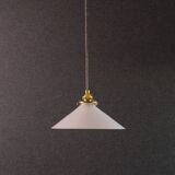 Suspension in high white opaline - delivered with a new cable and socket