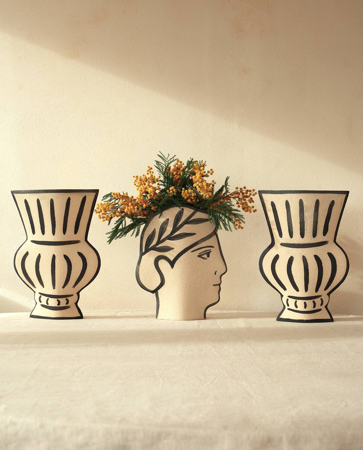 Ceramic Vase 'Volute'
