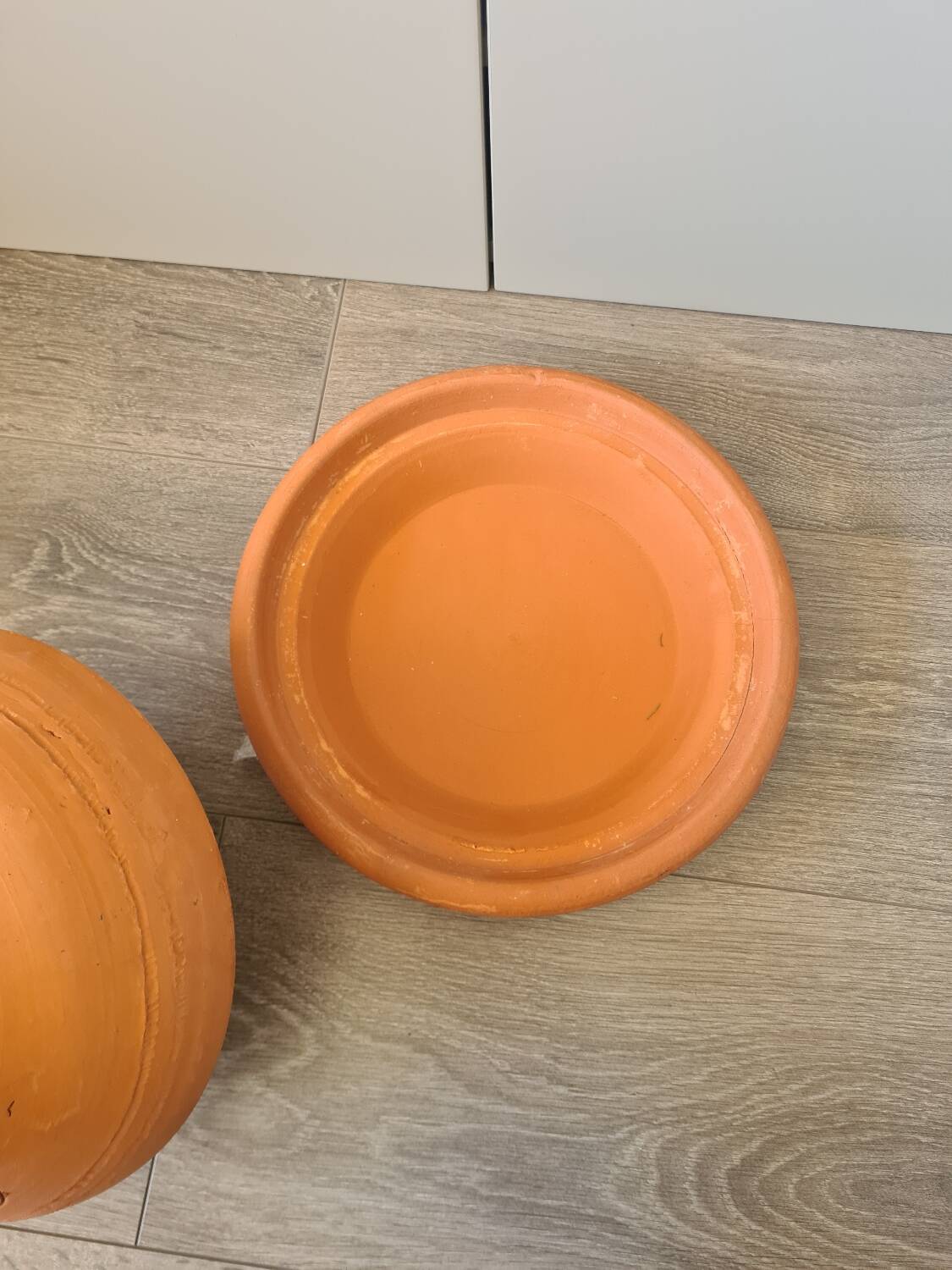 Authentique plat à Tajine
en terre cuite artisanale