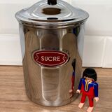 Menesa spice pot