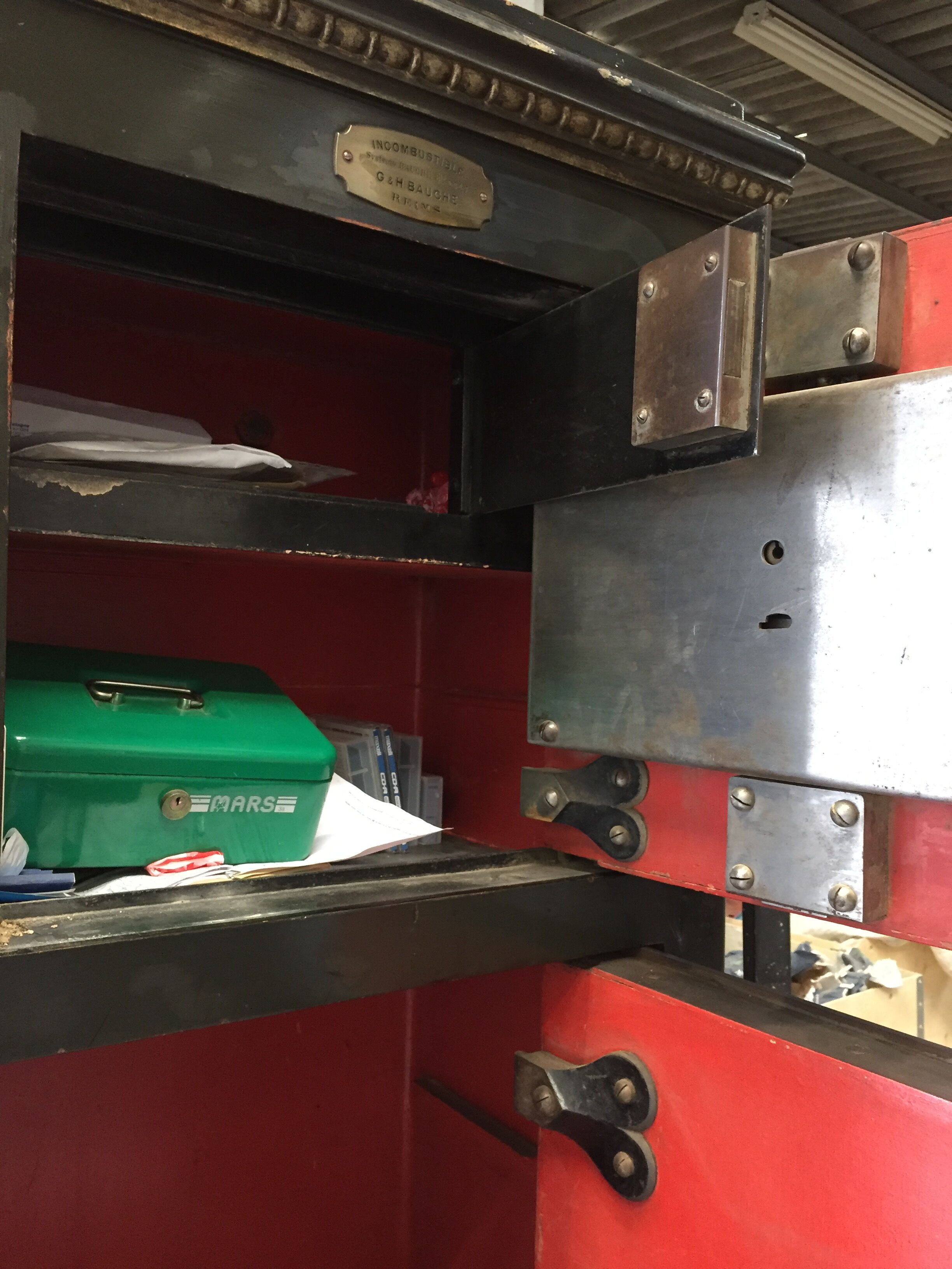 Bauché Art Deco safe