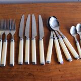 Pierre Balmain cutlery set – 16 pieces – ivory handles