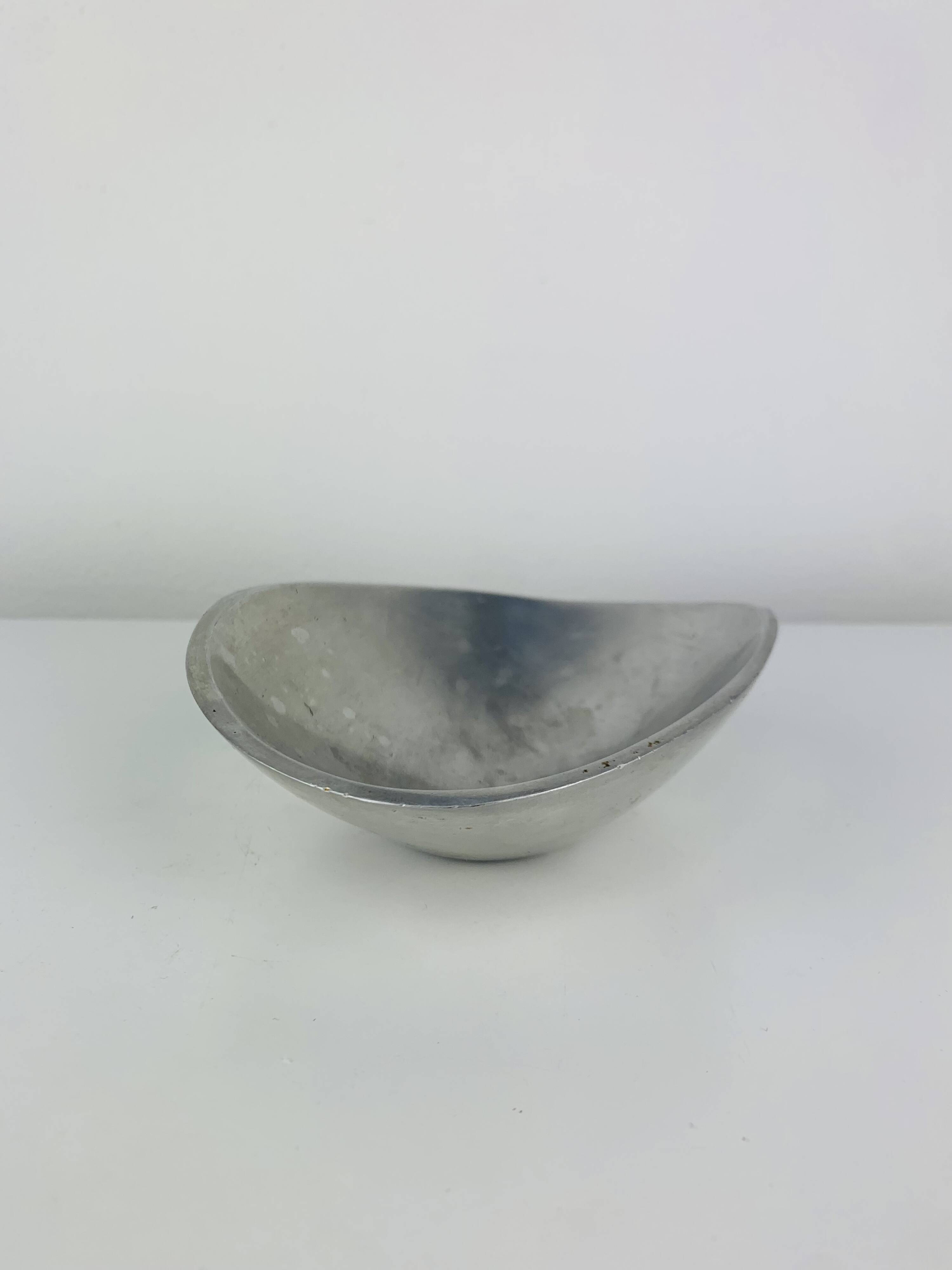 Aluminium catchall, freeform, vintage