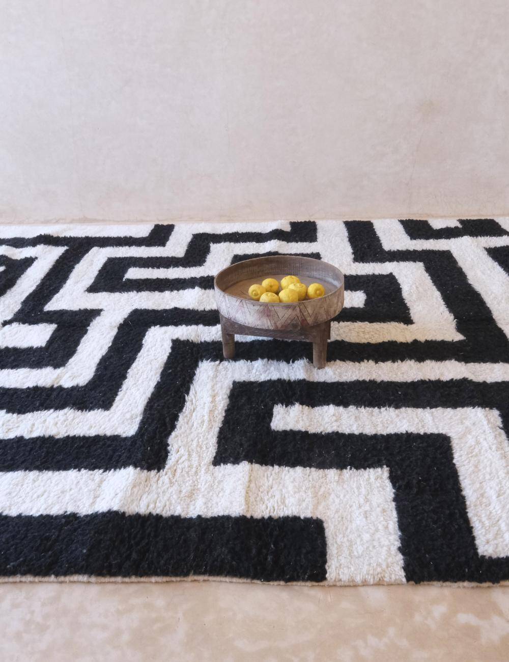 Black and White Berber Rug - 347 x 242 cm