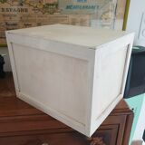 Binder with wooden backrest