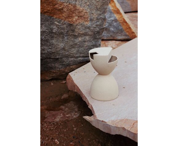Vase, sculpture ''Diabolo'' grès blanc - La Mano Studio | Selency