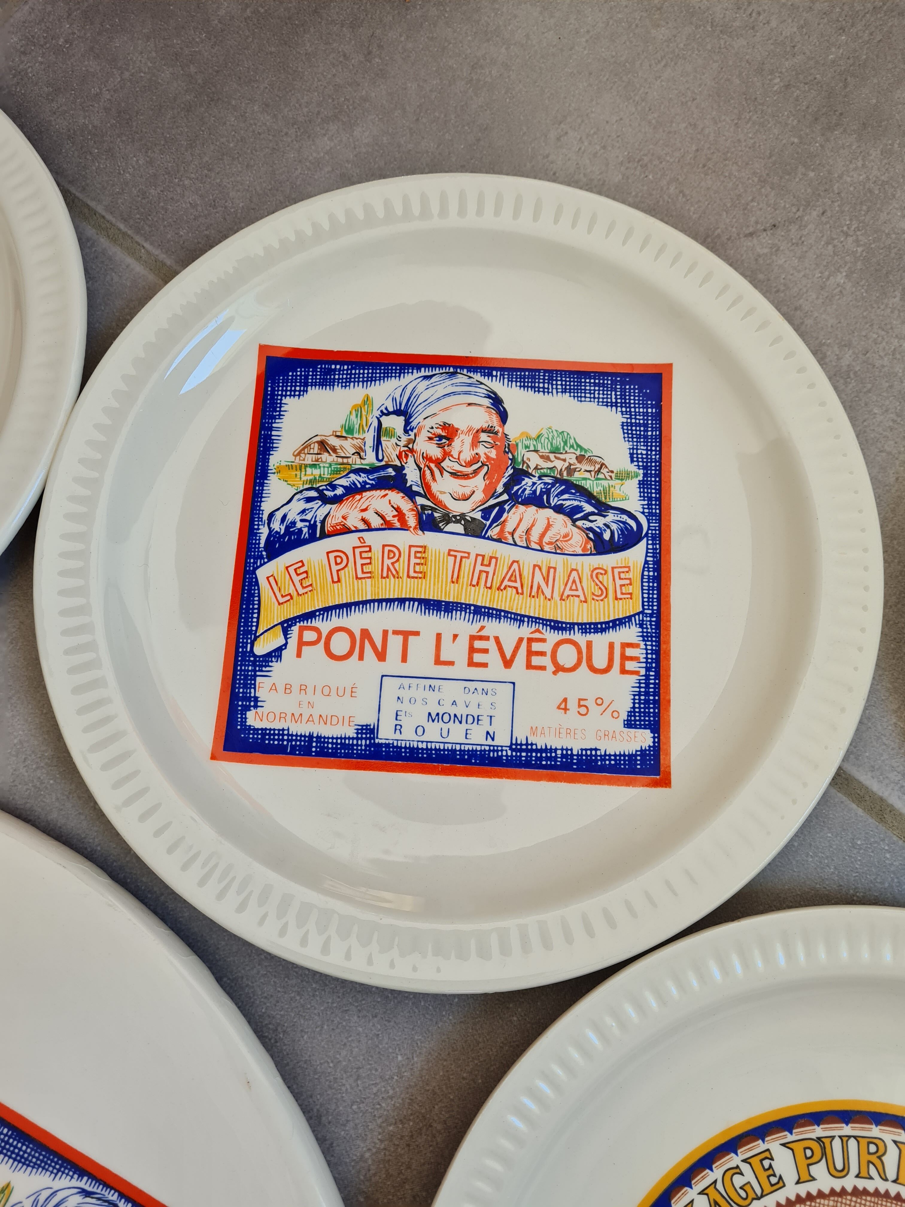 St amand earthenware cheese service