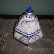 Hexagonal candy in earthenware 1970