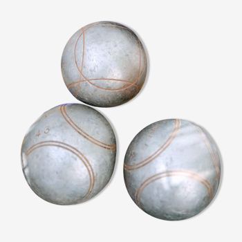 Trio de boules de pétanque Obut