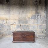 Coffre en bois