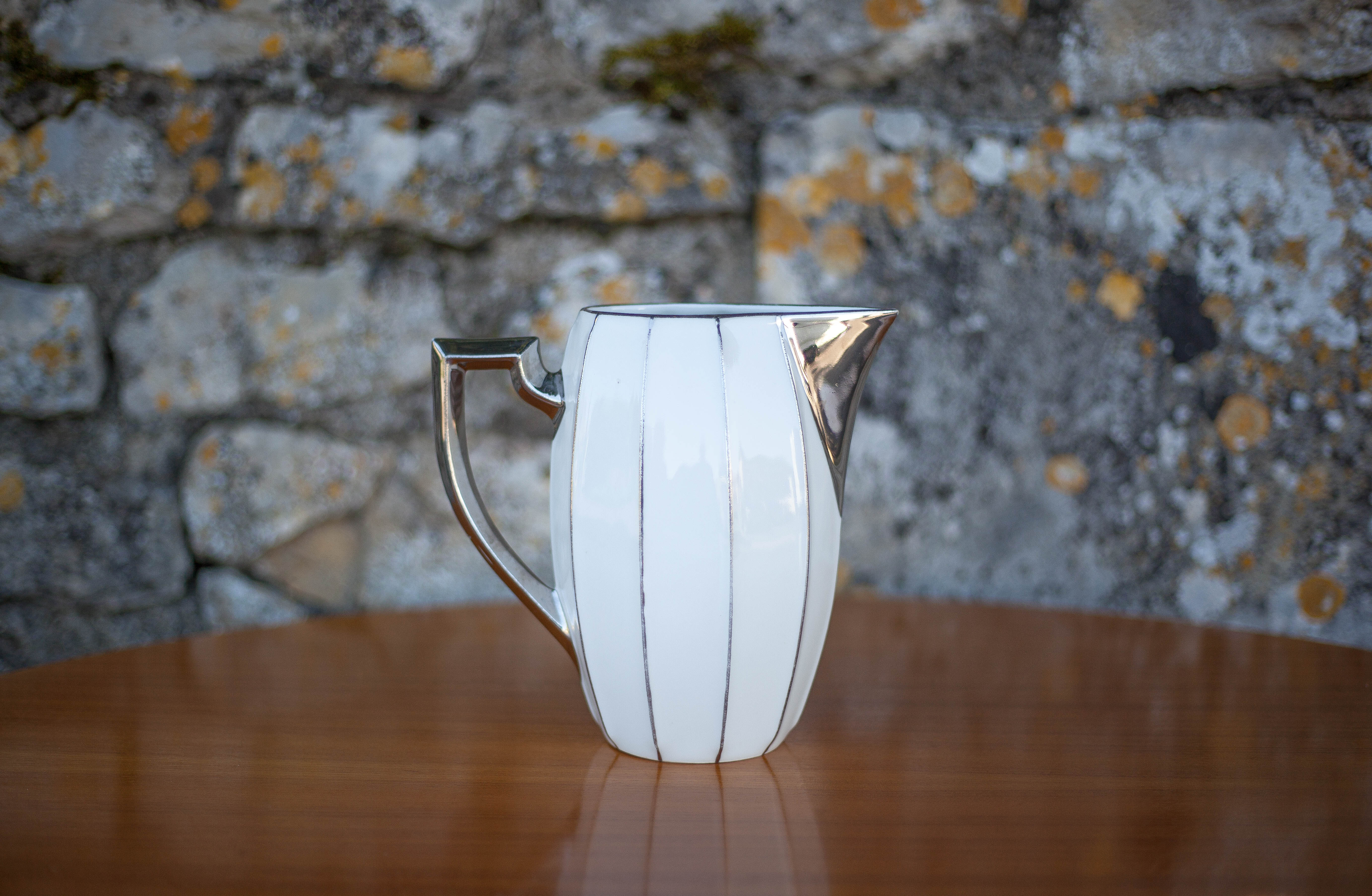 Porcelain pitcher MS France