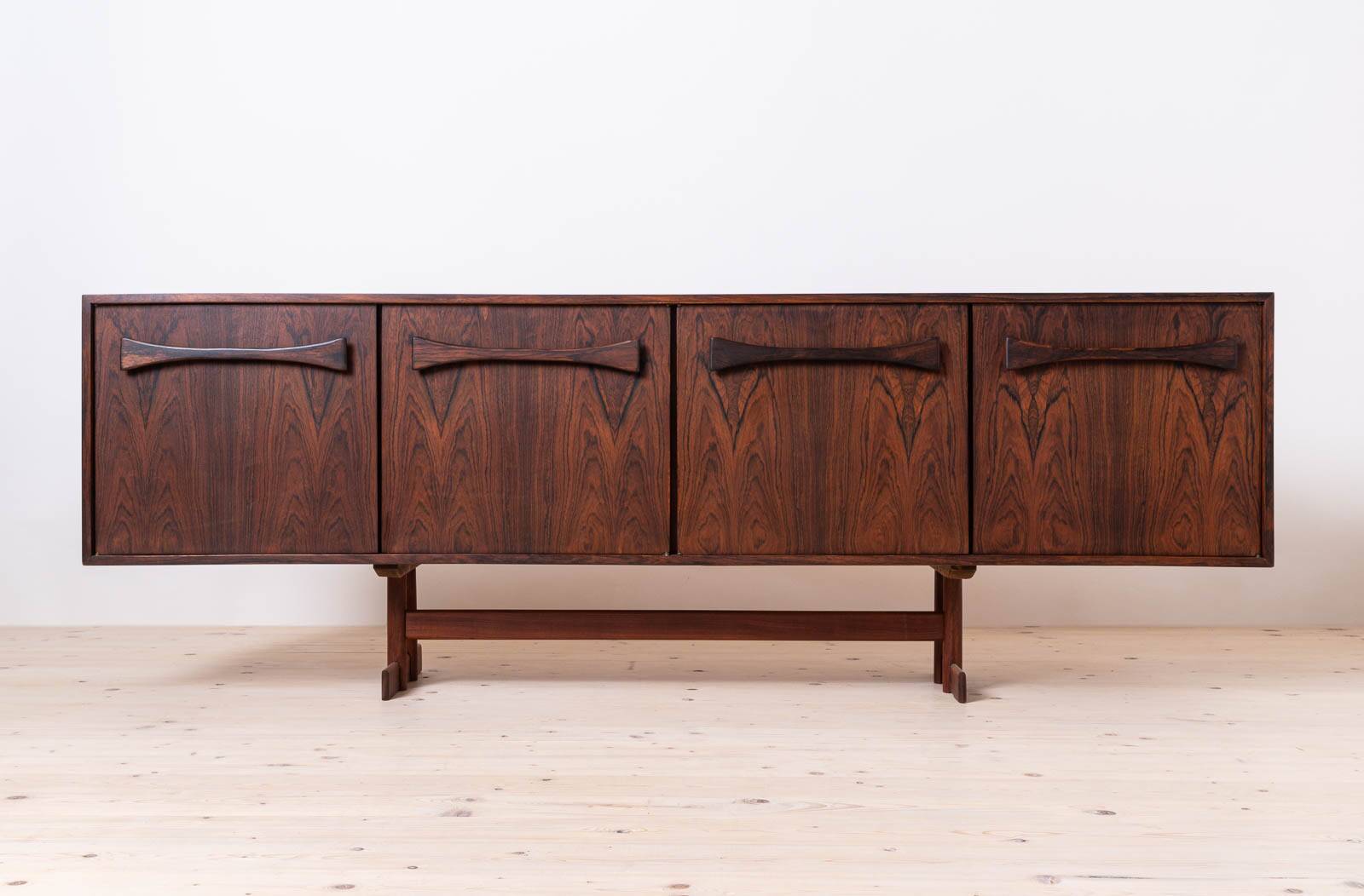 Rare Brasilian Sideboard, Mid Century Modern Design, Brasil, 1960s