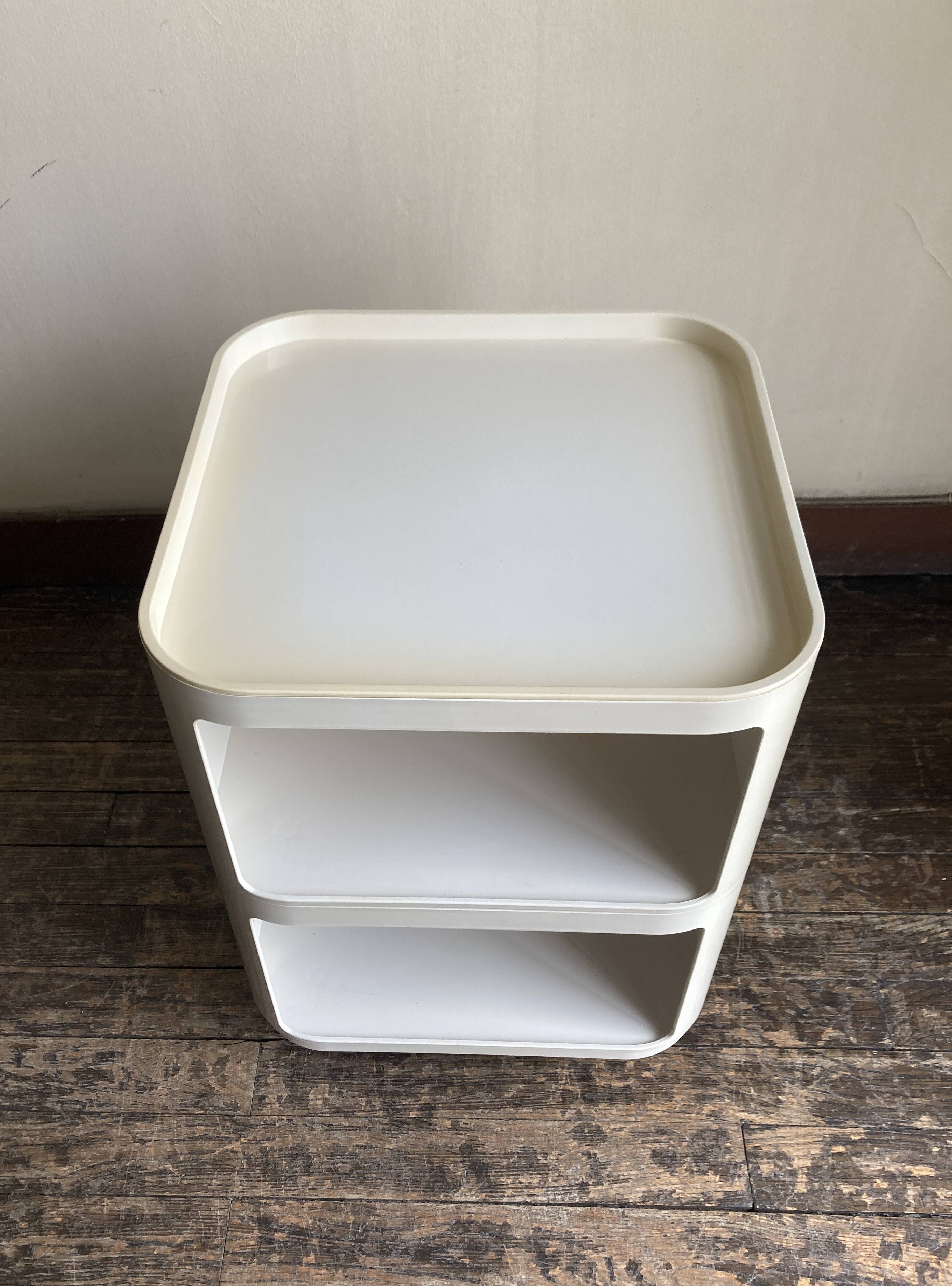 Componibili Caisson 4970 Castelli for Kartell 1969 white Space Aage 1969