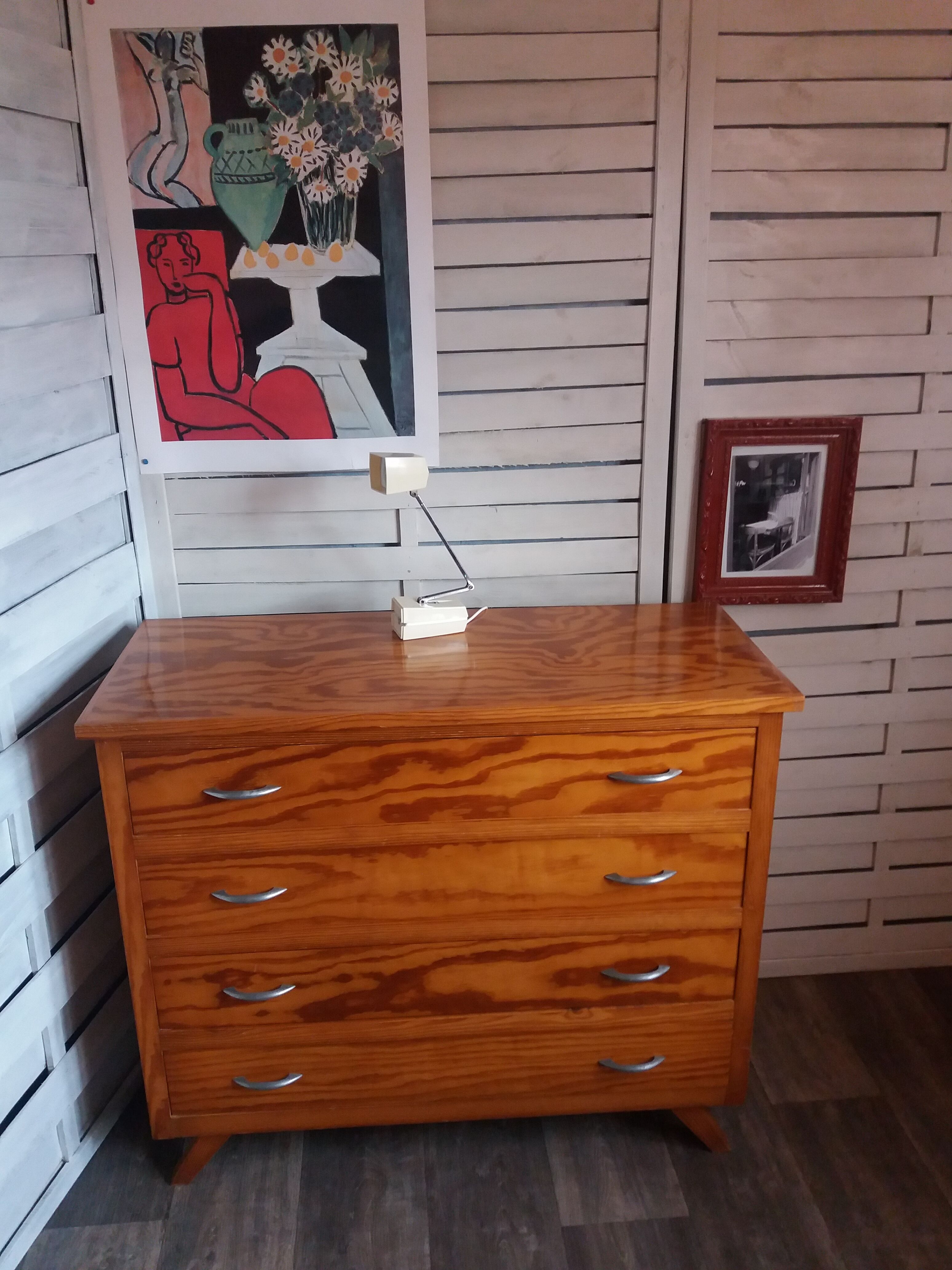 Commode années 60 pieds compas