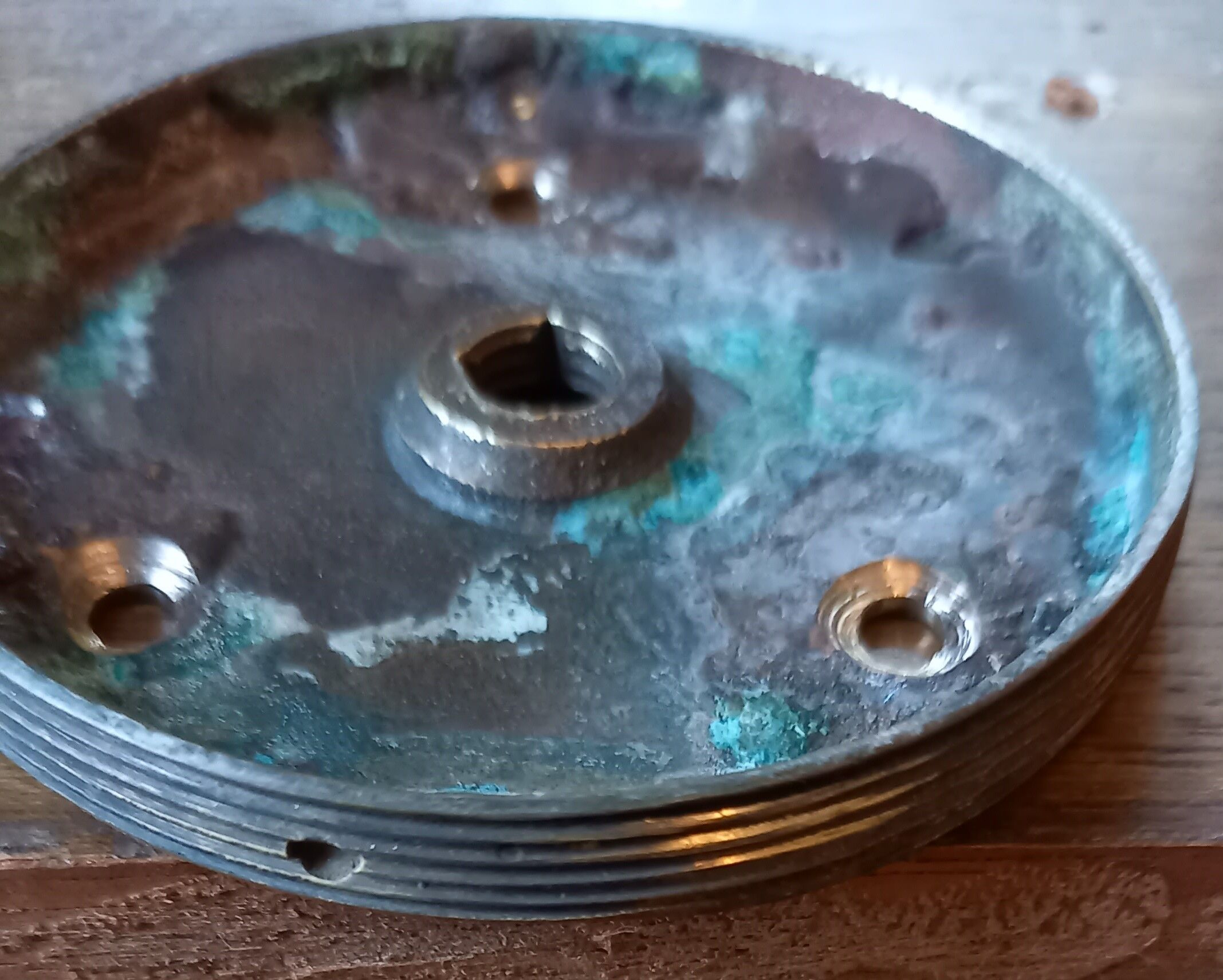 Crystal stairway ball