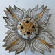 Dive white and gold ceramic flowers