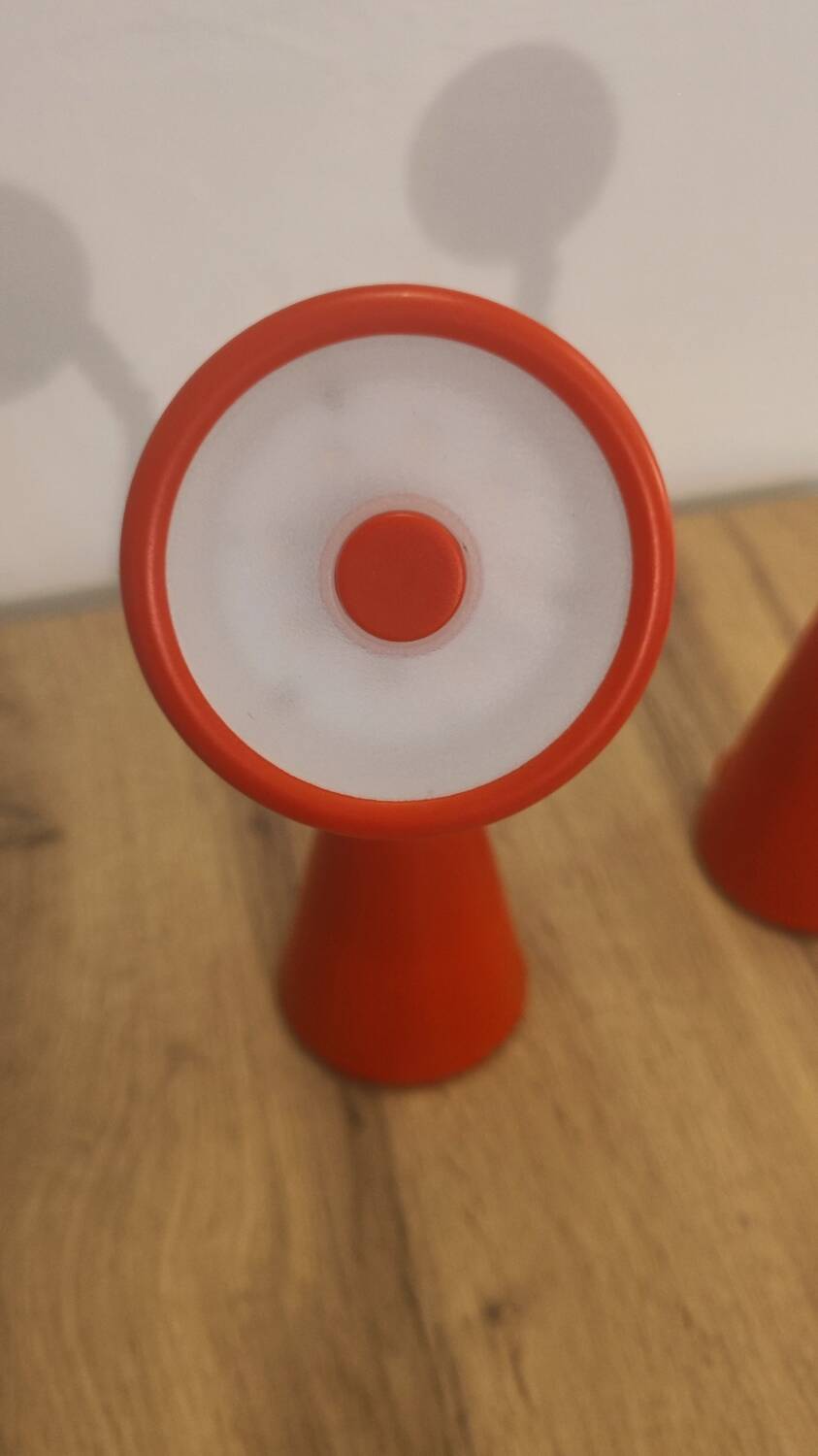 Table lamp