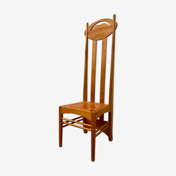 Grande chaise vintage modele Argyle par Mackintosh fabrication italienne années 80 bois