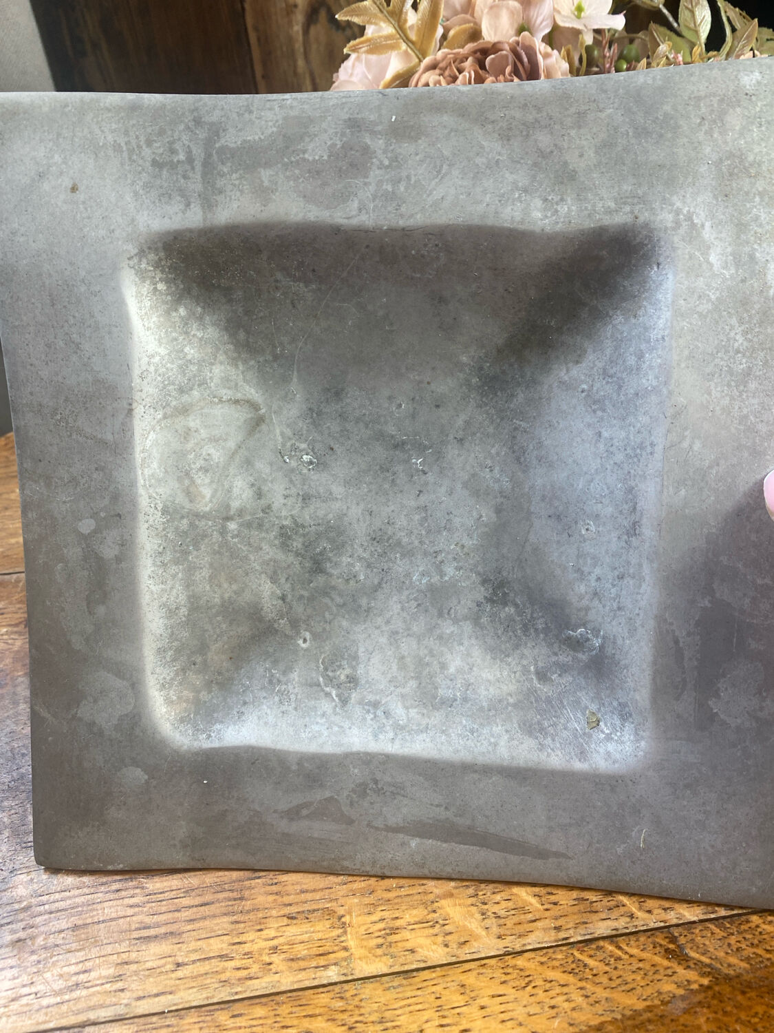 Tray, aluminium ashtray