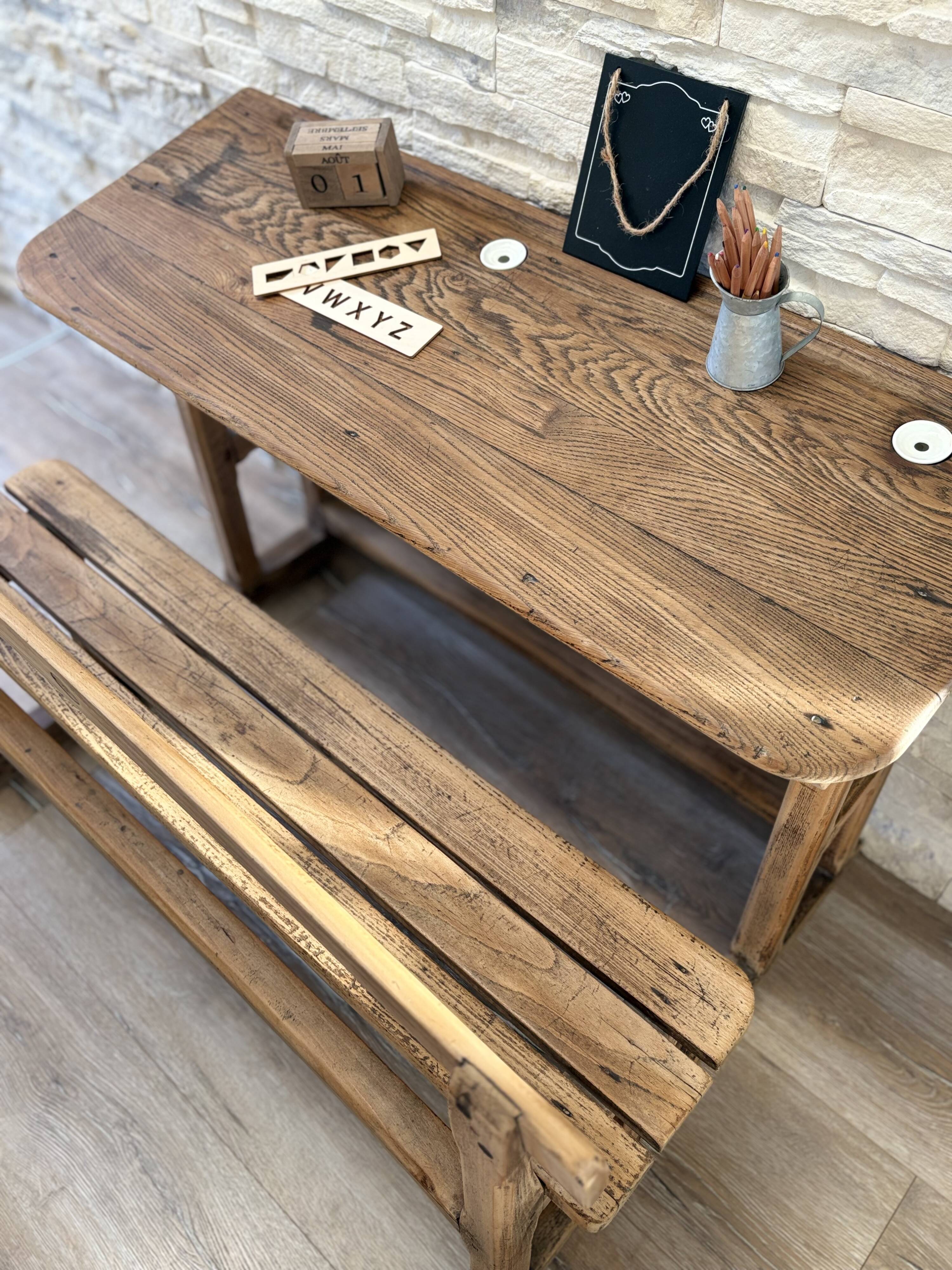 Pupitre ancien enfant