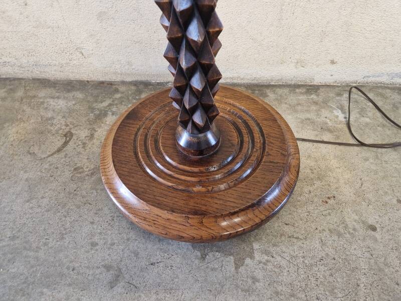 Oak floor lamp - In the style of Charles Dudouyt - Brutalist design