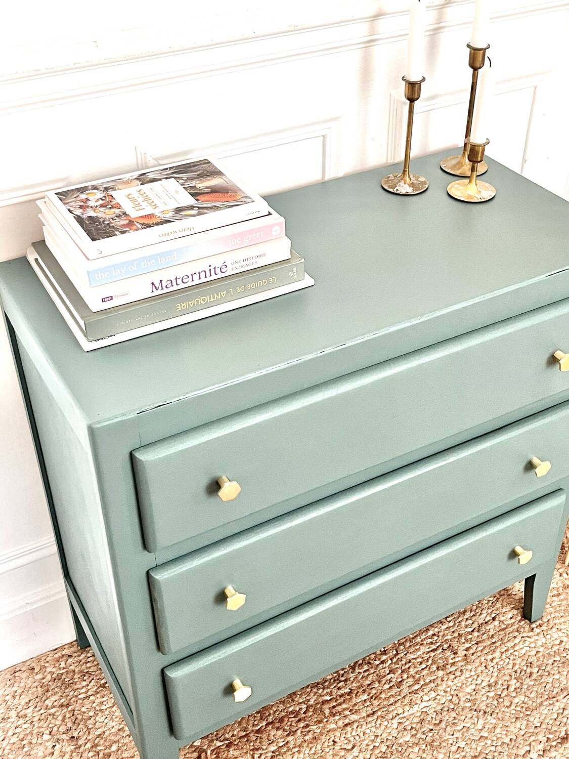Vintage chest of drawers