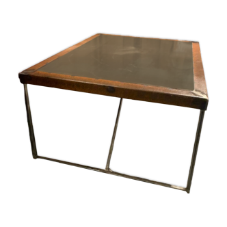 Metal coffee table