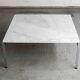 Table basse par Kho Liang Ie