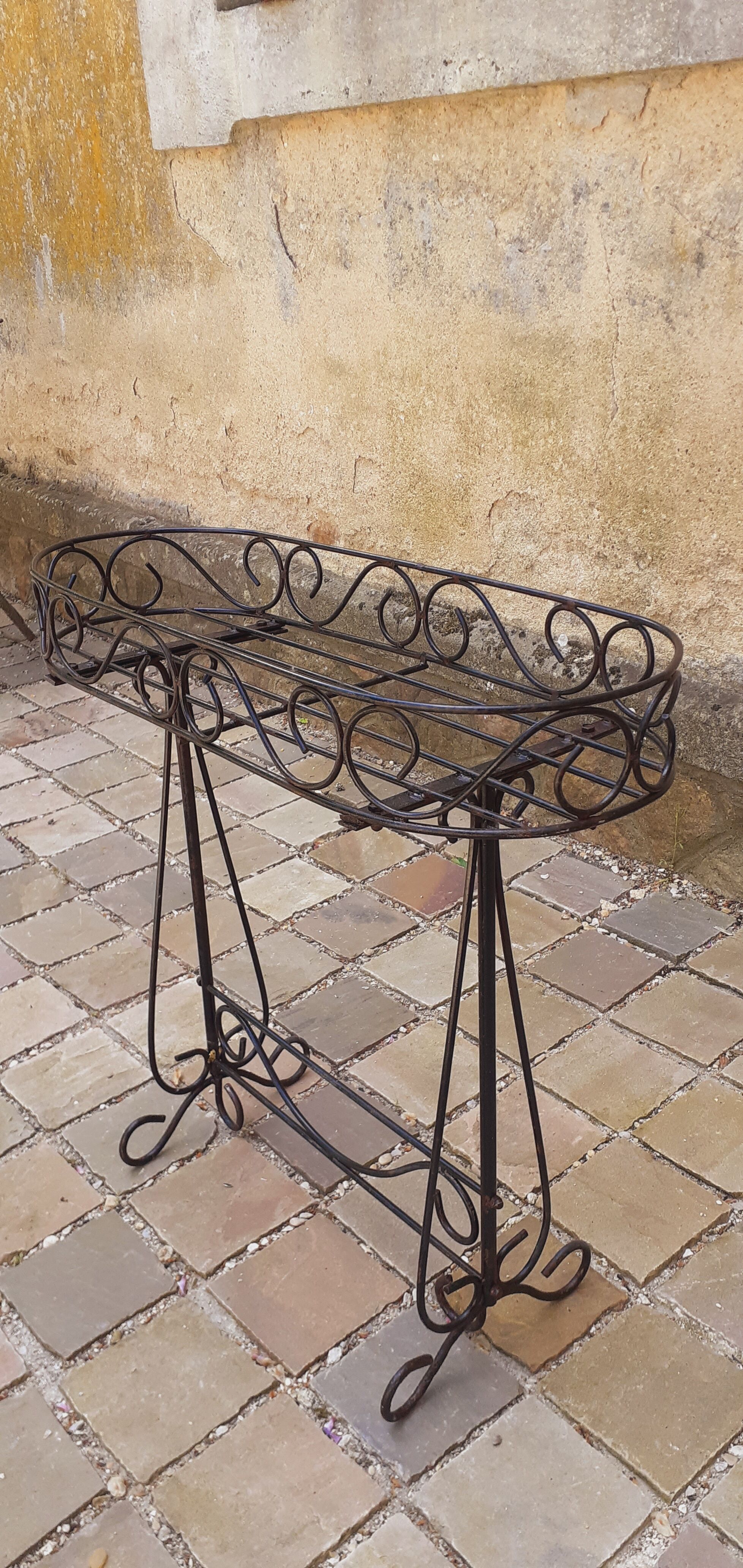 Jardinière en fer forgé vintage année 50