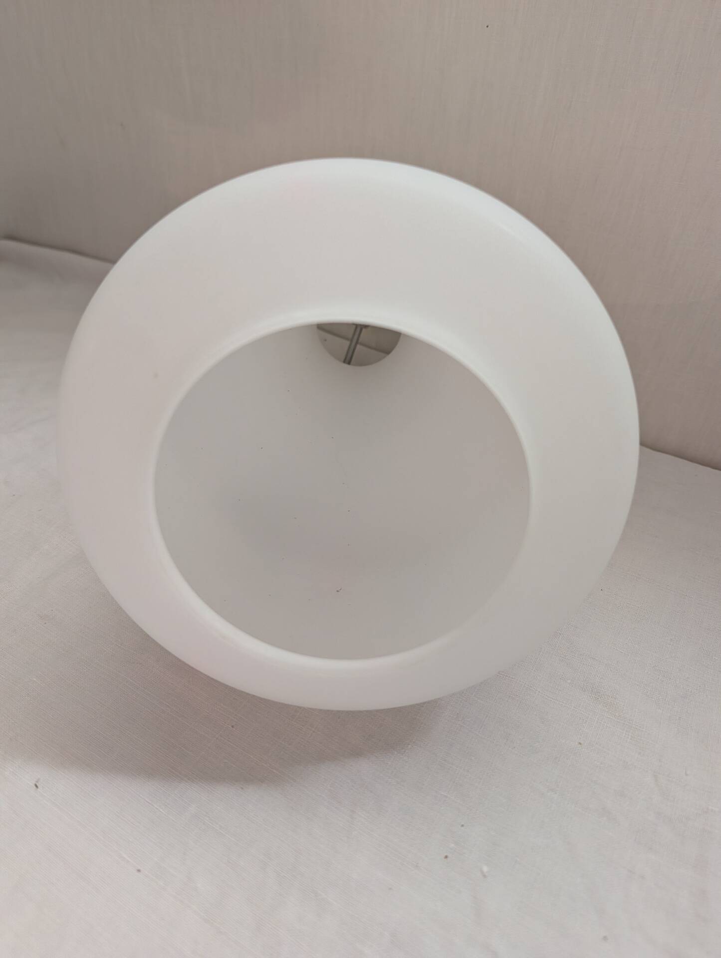 Abat-jour opaline blanche années 60