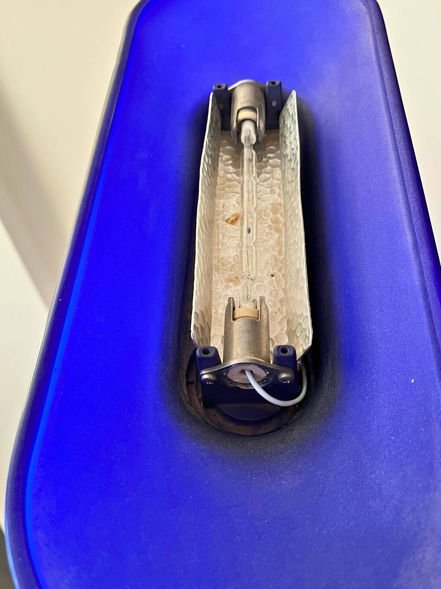 Arteluce Jill – Pair of Blue Murano Glass Floor Lamps / Torchières – King Miranda, 1970s