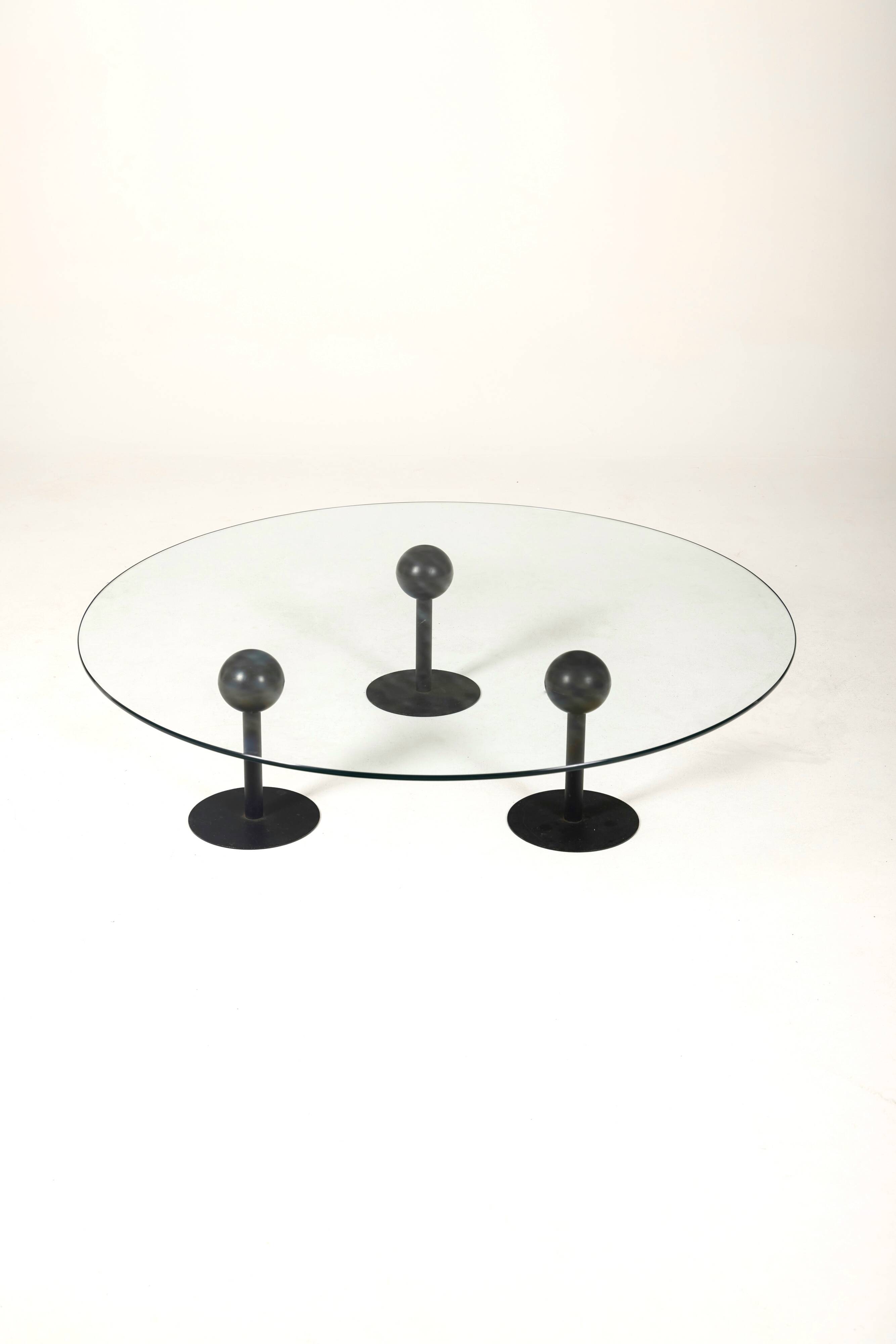 Pepper Young glass coffee table by Philippe Starck for Disform, 1980s