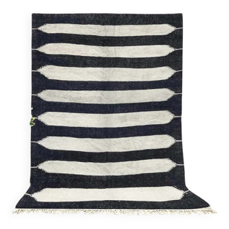 Traditional Moroccan rug, pure wool, 2.5x1.5 m.