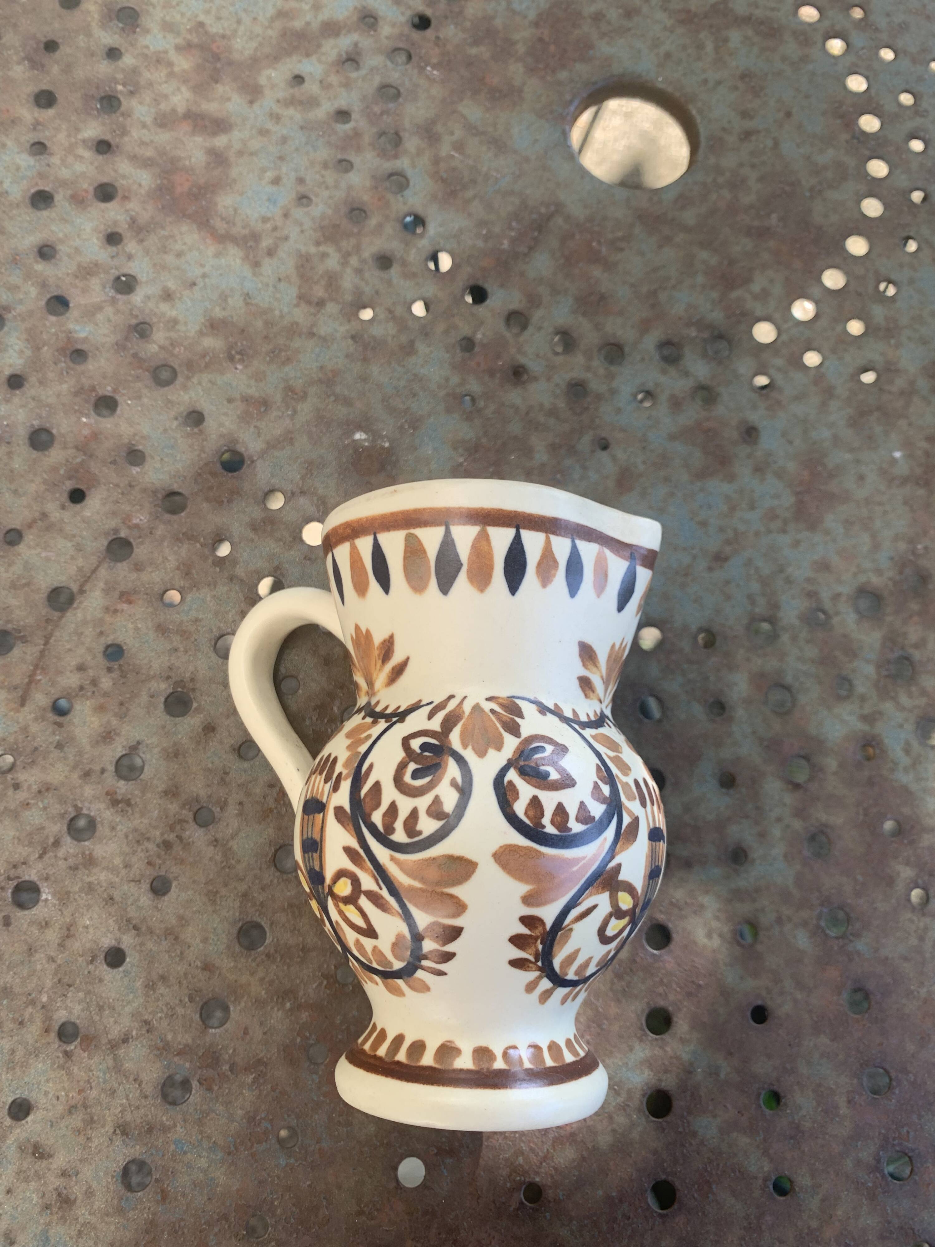 Egg cup and pitcher in handcrafted enameled ceramic, hand-painted brehat